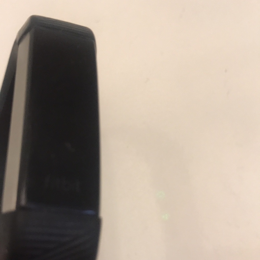 Fitbit - Picture 6 of 10